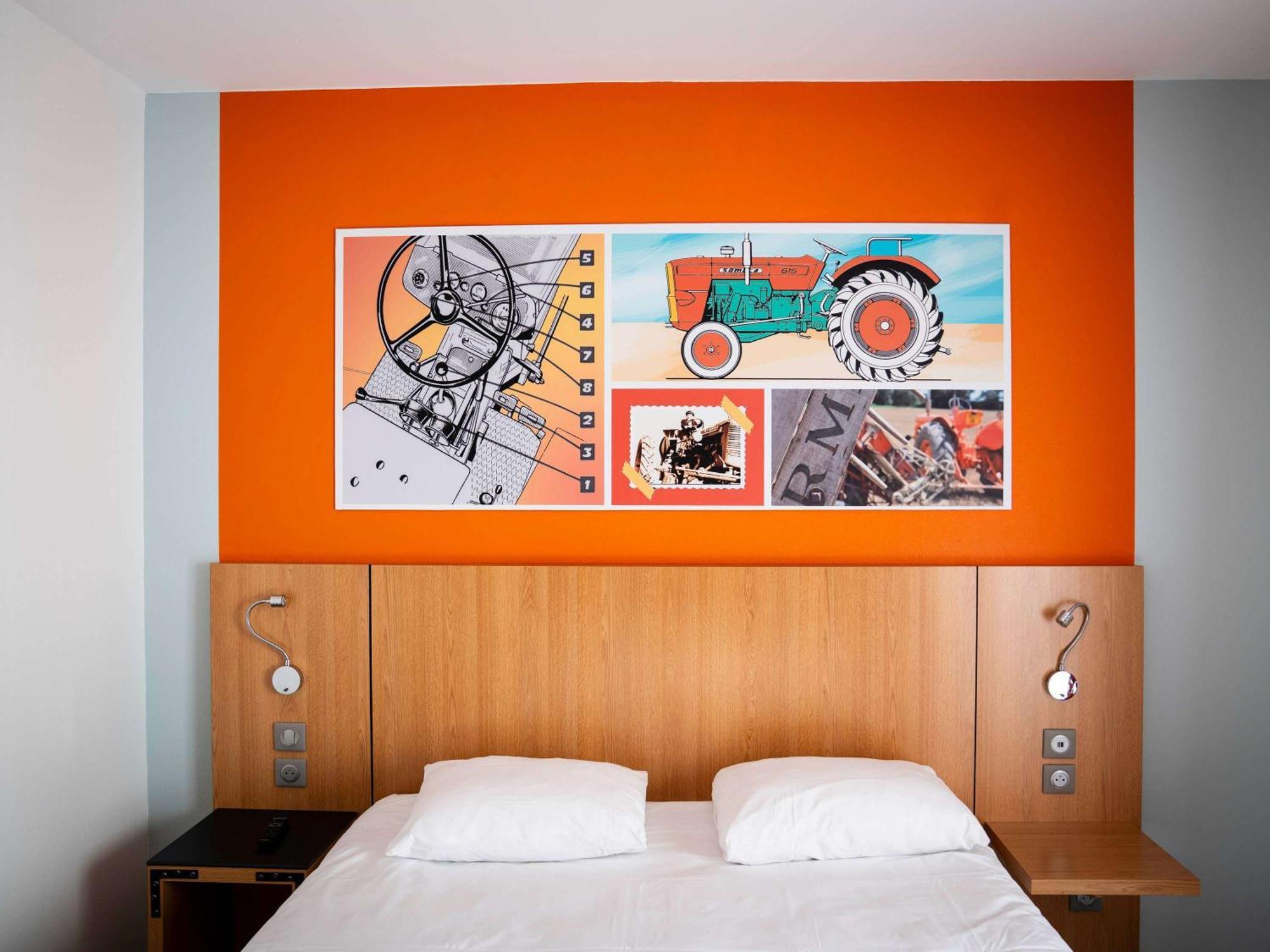 Отель Ibis Styles Bourbon Lancy Экстерьер фото